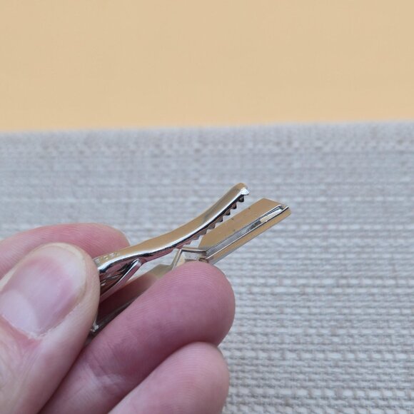 Blue Crystal Simple Pattern Tie Clip A5988 - Picture 5 of 7